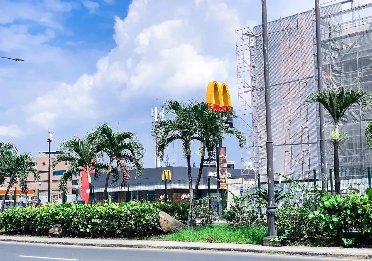 Apartment Departamento De 3 Dormitorios Cerca Al Mall San Marino Guayaquil Ecuador